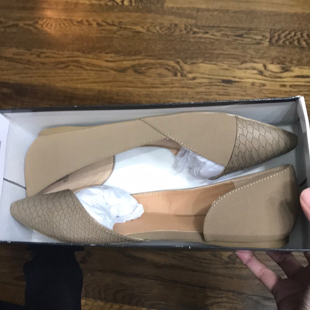 Nine West Womens Flats. Size 10